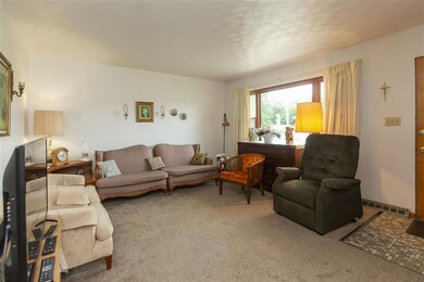 18714 Janet Dr, South Bend, IN 46637 - photo 5