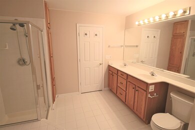 4804 Daggets Ct, Naperville, IL 60564 - photo 5