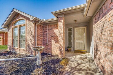 300 Odell St, Cleburne, TX 76033 - photo 4