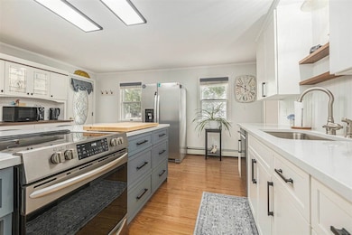 507 State St, Charlevoix, MI 49720 - photo 3