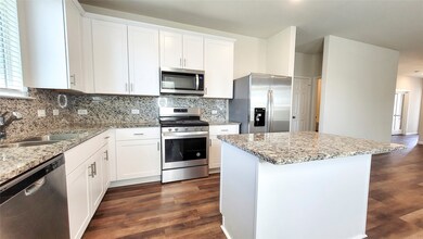 23839 Wimble Dr, Hockley, TX 77447 - photo 4