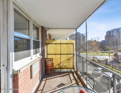 Bedford Towers Condominium unit 2L, Stamford, CT 06901 - photo 5