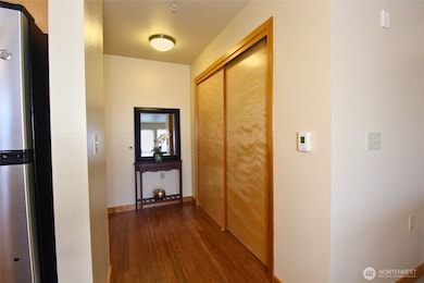 Pondtedera unit 406, Seattle, WA 98144 - photo 4