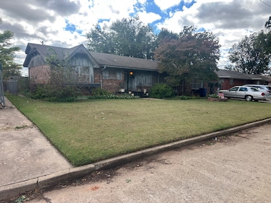 929 Creek, Lindsey, OK 73052 - photo 2