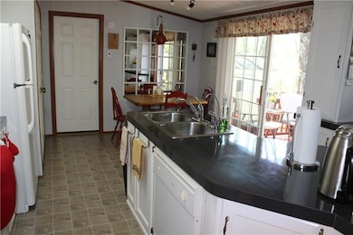 15 York Ct, Rochester, NH 03868 - photo 5