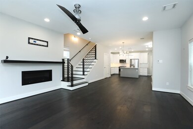 105 E 44th St unit A, Houston, TX 77018 - photo 7