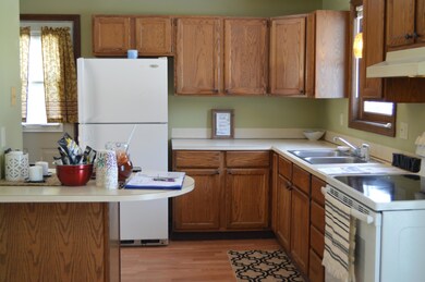 Nicely appointed kitchen
