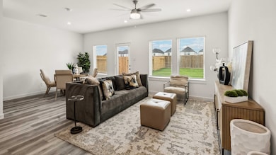 10322 Penryn Forest Trail, Houston, TX 77051 - photo 4