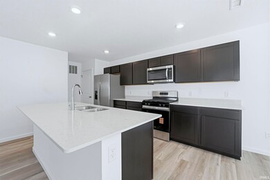 5008 Beechmont Ln, New Haven, IN 46774 - photo 6