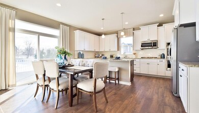 MODEL HOME PHOTOS, COLORS AND SELECTIONS DO VARY.