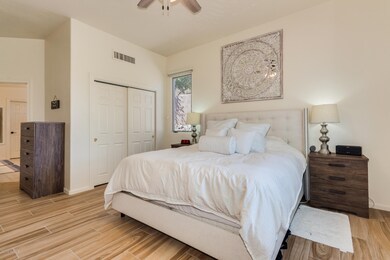 0013-Crescent Hill (5)