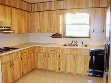 840 NW 141st St, Okeechobee, FL 34972 - photo 5