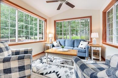 111 Firelight Ln, Lackawaxen, PA 18435 - photo 4