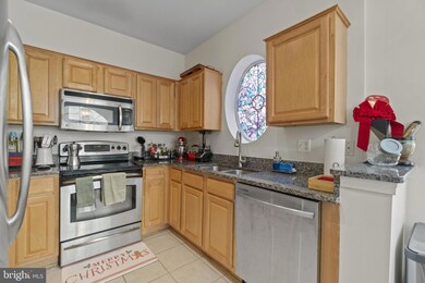 4550 Strutfield Ln unit 2115, Alexandria, VA 22311 - photo 5