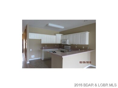 562 Hyd A Way Rd unit 2E, Camdenton, MO 65020 - photo 2