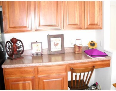 Kitchen. Another view of the beautiful kitchen cab