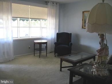 16 Parkwind Ct, Parkville, MD 21234 - photo 6