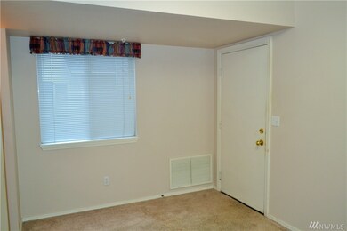 217 112th St SW unit D102, Everett, WA 98204 - photo 5