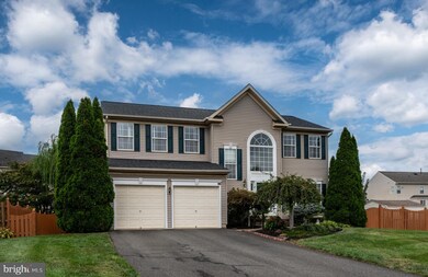8464 Lanier Overlook Ct, Bristow, VA 20136 - photo 5