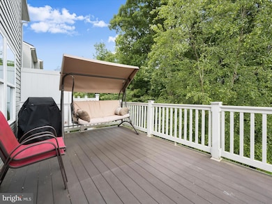 7266 Dorchester Woods Ln, Hanover, MD 21076 - photo 6