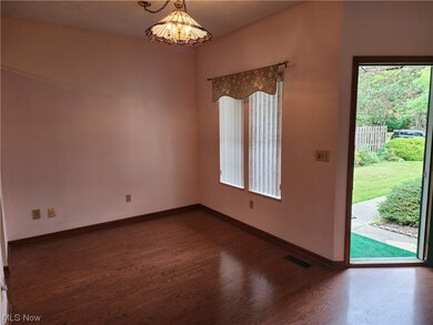 9596 Grist Mill Run, Olmsted Falls, OH 44138 - photo 7