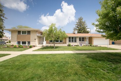 1601 N 23rd Ave, Melrose Park, IL 60160 - photo 2