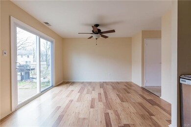 49 Eisenhower Cir, Whitehall, PA 18052 - photo 5