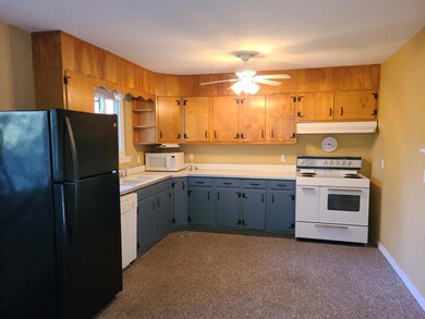 1325 Cloverdale Cir, Hixson, TN 37343 - photo 5