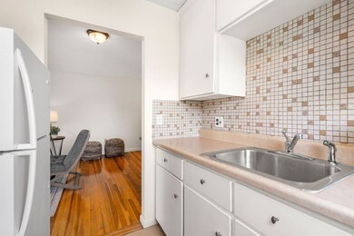 425 S Huntington Ave unit 15, Jamaica Plain, MA 02130 - photo 7