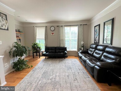 2386 Woodland Pond Ln, Herndon, VA 20171 - photo 5