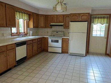 Kitchen. large kitchen