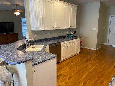 100 Dunleith Place, Jacksonville, NC 28540 - photo 3