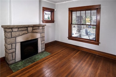 4201 Holly St, Kansas City, MO 64111 - photo 3