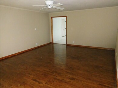 309 Crestview Dr, Bentonville, AR 72712 - photo 4