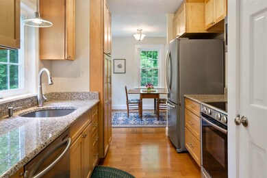 144 Everett Park, New London, NH 03257 - photo 7