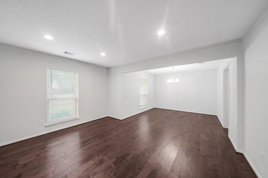 1038 Candlelight Ln, Houston, TX 77018 - photo 6