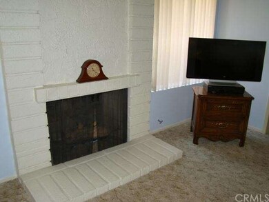 Fireplace with gas starter