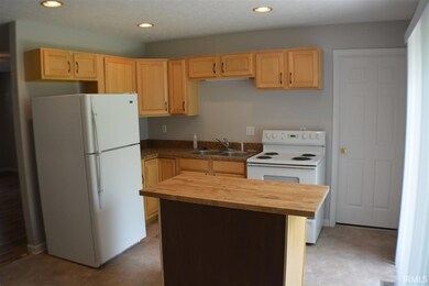 1100 Moccasin Trail, Kokomo, IN 46902 - photo 4