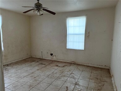4312 Pauger St, New Orleans, LA 70122 - photo 5
