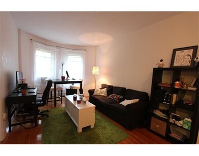 38 Winchester St unit 2, Brookline, MA 02446 - photo 2