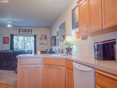 615 Hampton Ln, Newberg, OR 97132 - photo 6