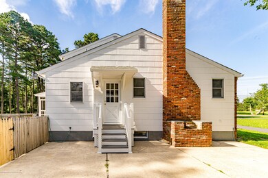 296 Otis Bog Rd, Little Egg Harbor Township, NJ 08087 - photo 5