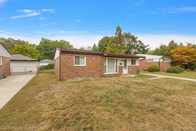 5118 Michael St, Dearborn Heights, MI 48125 - photo 3