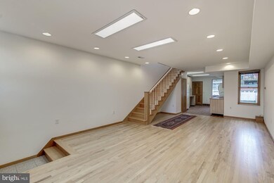 617 Morris Place NE, Washington, DC 20002 - photo 3