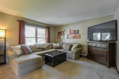 6219 Albervan St, Shawnee, KS 66216 - photo 2