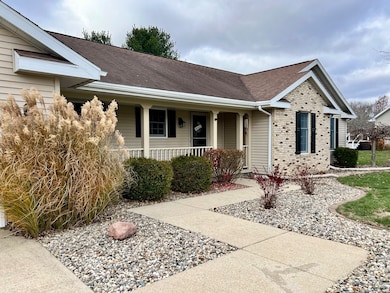 47 Springchester, Mattoon, IL 61938 - photo 4