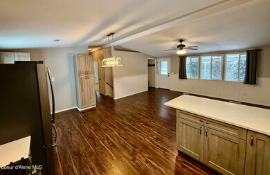 724 Idaho St, Mullan, ID 83846 - photo 5