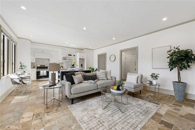 Willmore Apartments unit 301, Long Beach, CA 90802 - photo 2