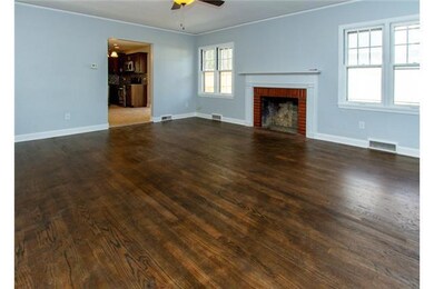 7204 Forest Ct, Windsor Heights, IA 50324 - photo 6