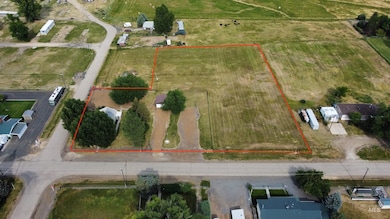 308 Somerville St, Jordan Valley, OR 97910 - photo 5